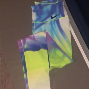Nike leggings